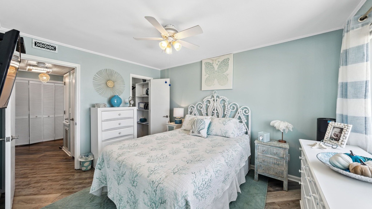 Photo of Bedroom in North Carolina Coast