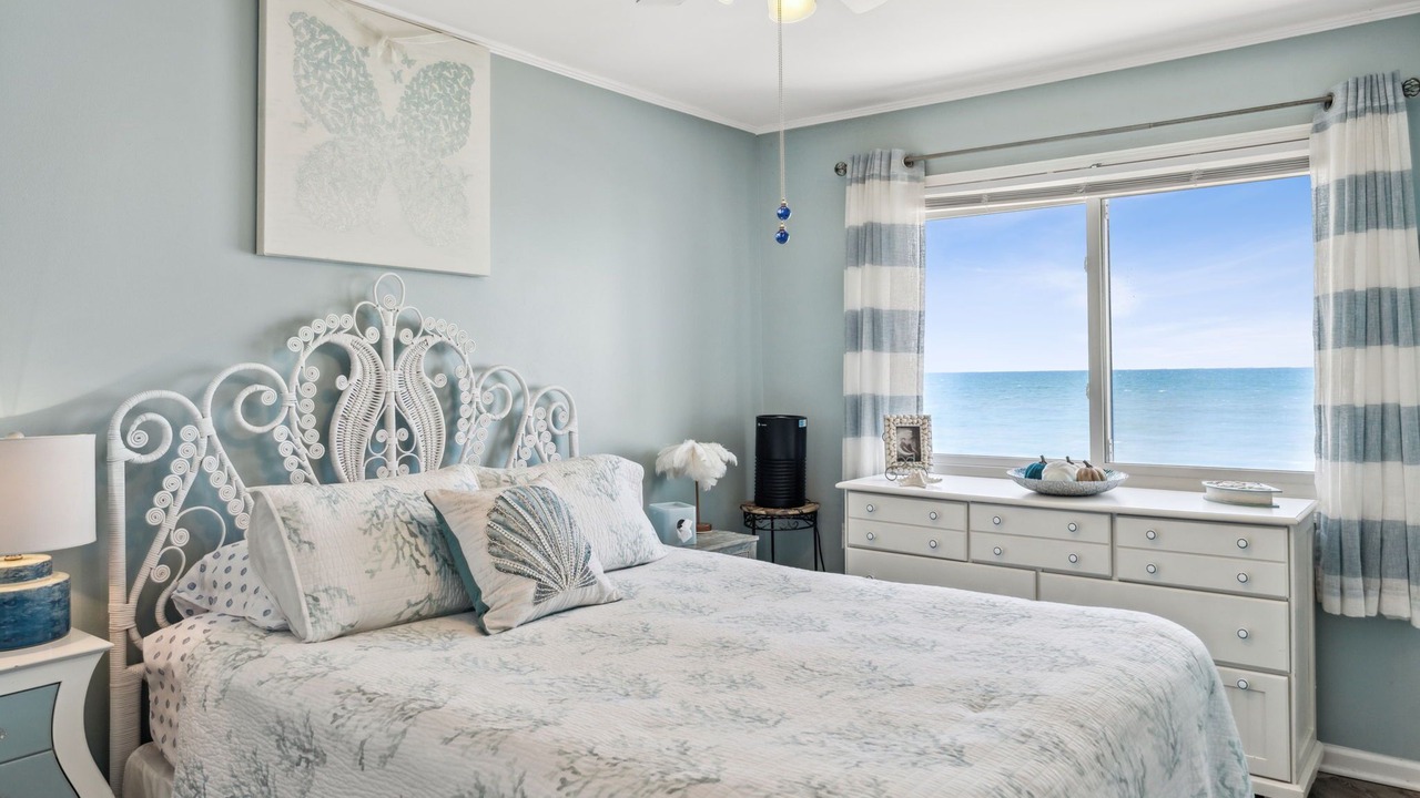 Photo of Bedroom in North Carolina Coast