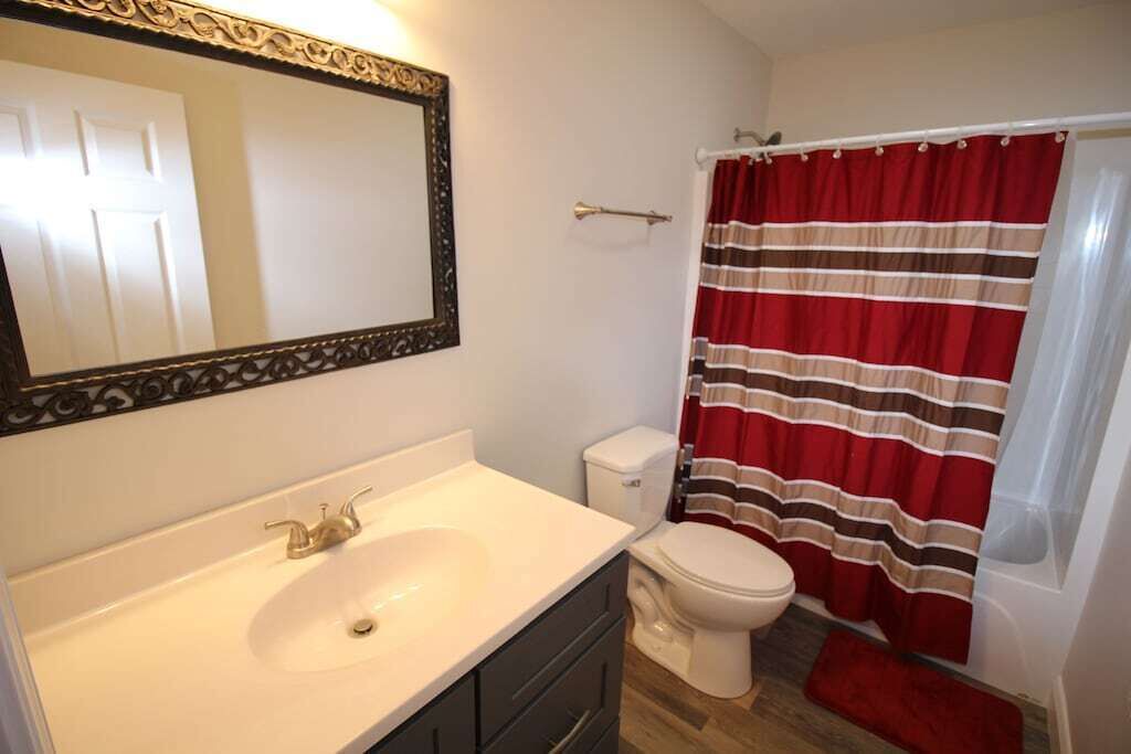 Photo of Bathroom in La Follette