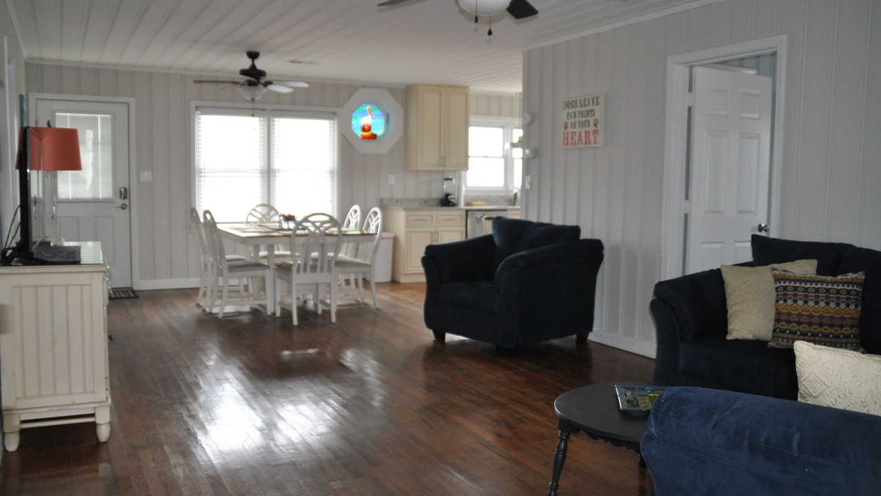 Photo of Livingroom in North Myrtle Beach