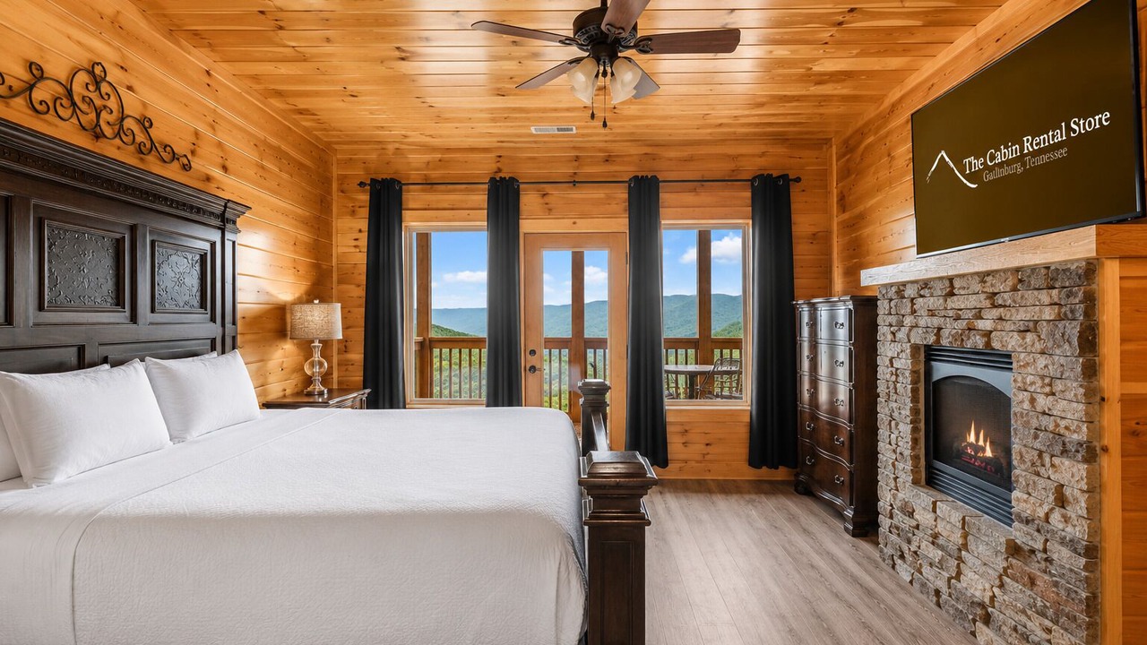 Photo of Bedroom in Pittman Center