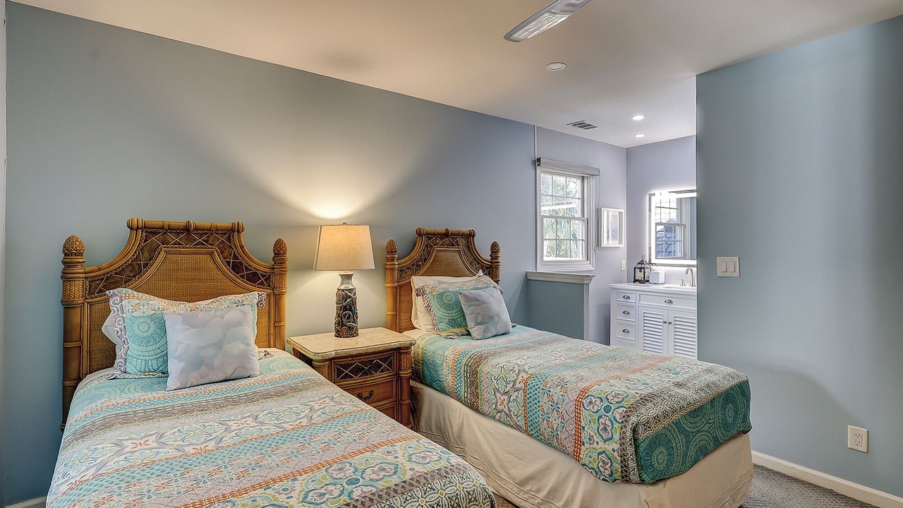 Photo of Bedroom in Shipyard Plantation