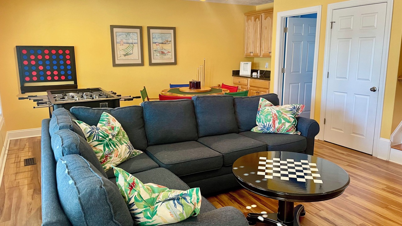 Photo of Livingroom in Ocean Isle Beach