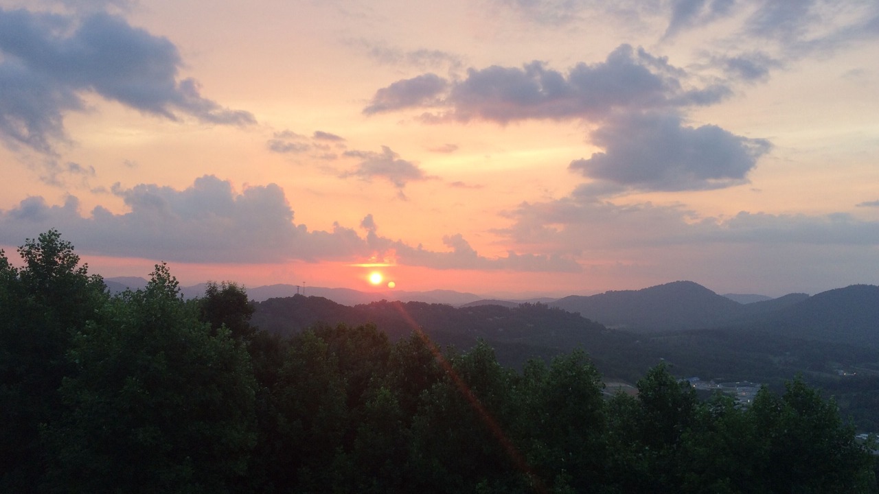 Photo of Others in Hiawassee