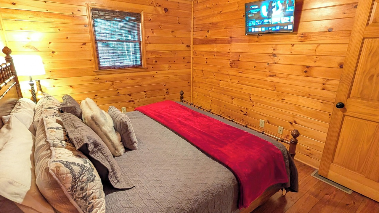 Photo of Bedroom in Sautee Nacoochee
