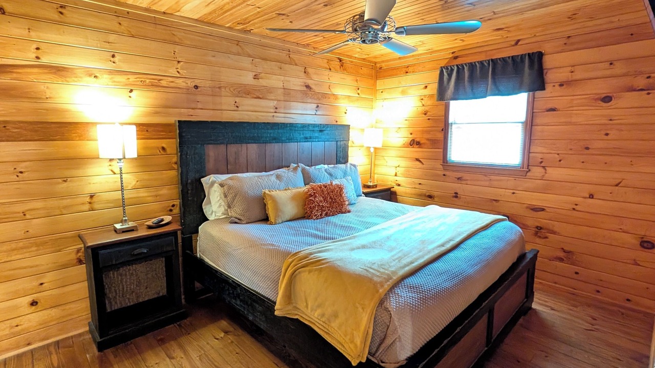 Photo of Bedroom in Sautee Nacoochee