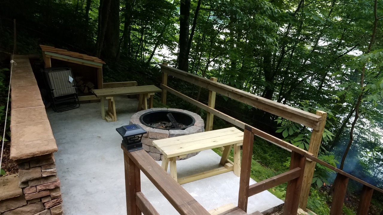 Photo of Outdoor in Topton