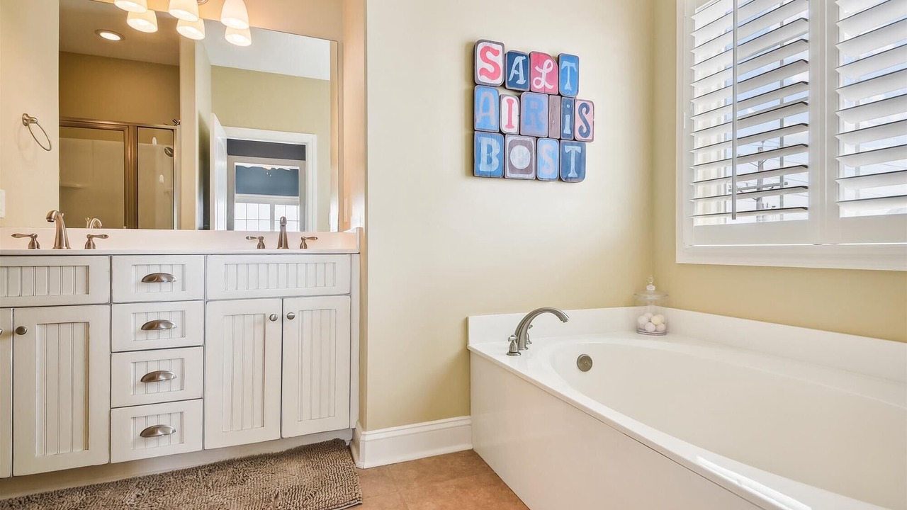 Photo of Bathroom in North Myrtle Beach