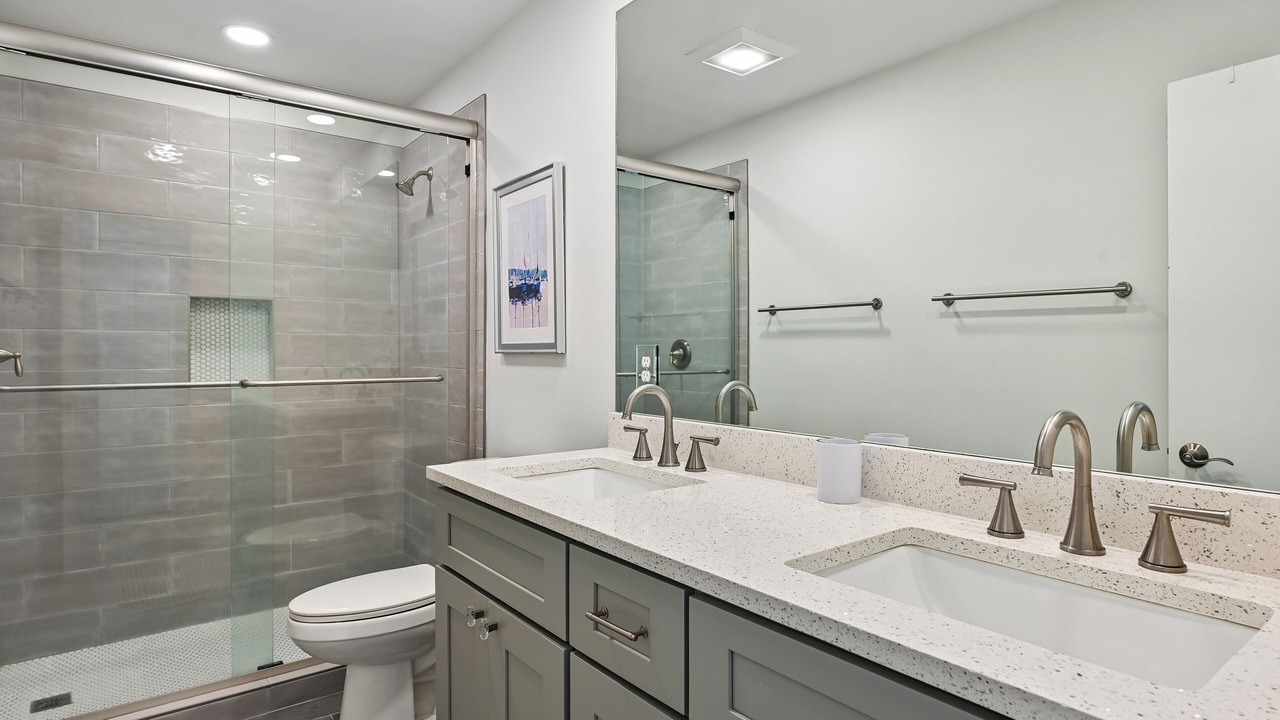 Photo of Bathroom in Heritage Woods