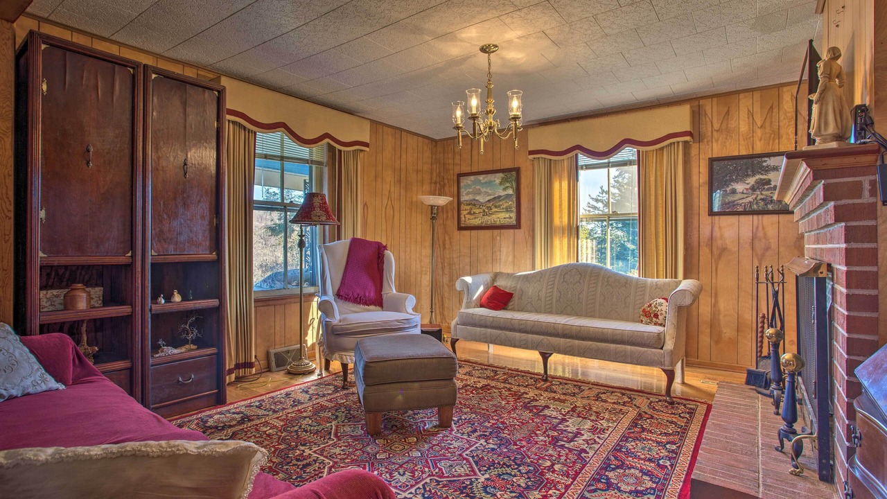 Photo of Bedroom in Arden
