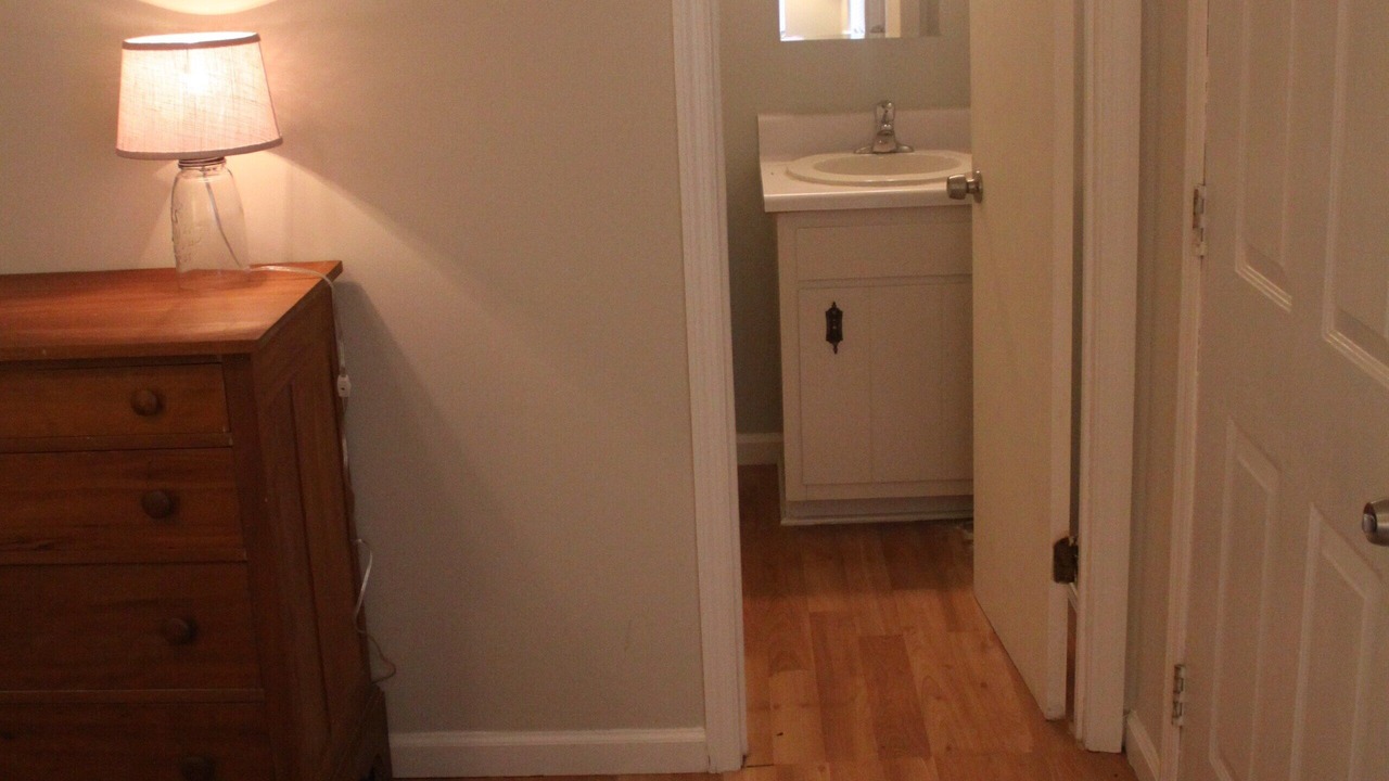 Photo of Bedroom in Maxwell