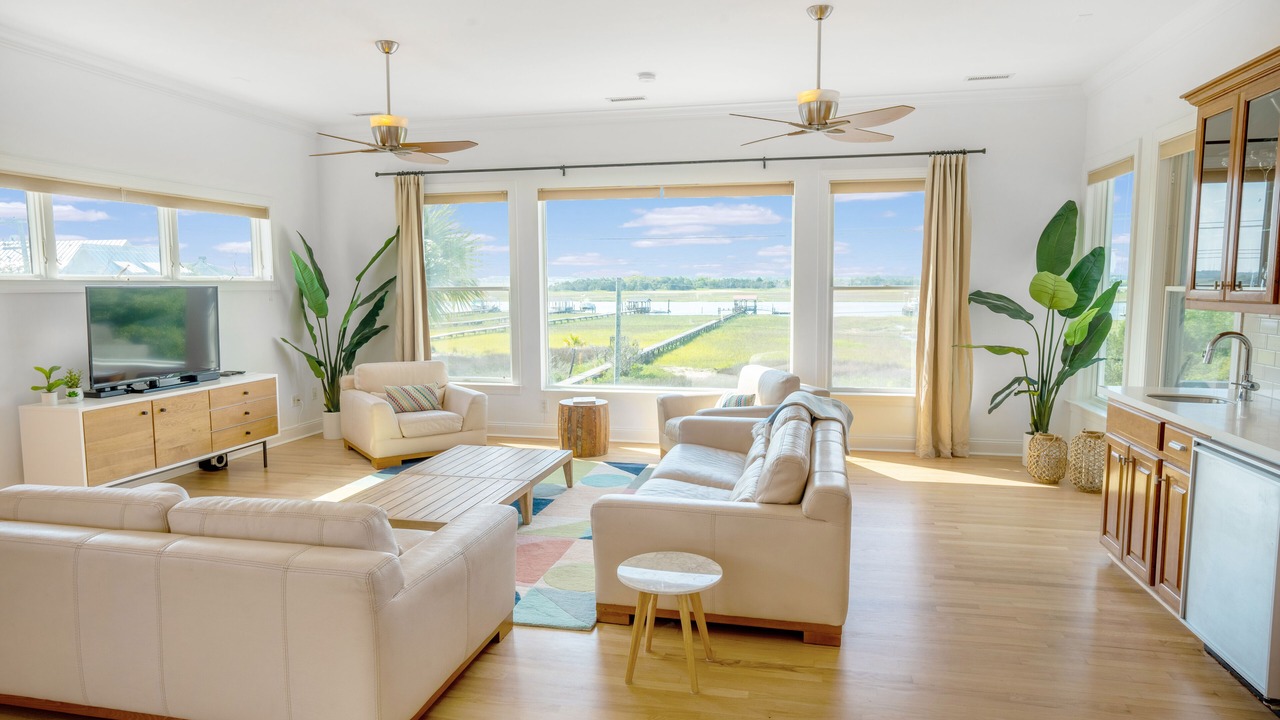 Photo of Livingroom in Isle of Palms