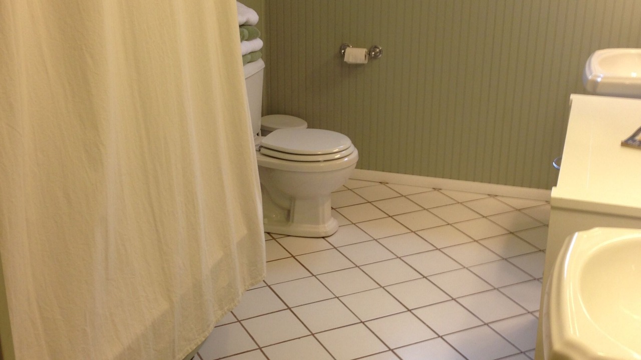 Photo of Bathroom in Sunset View
