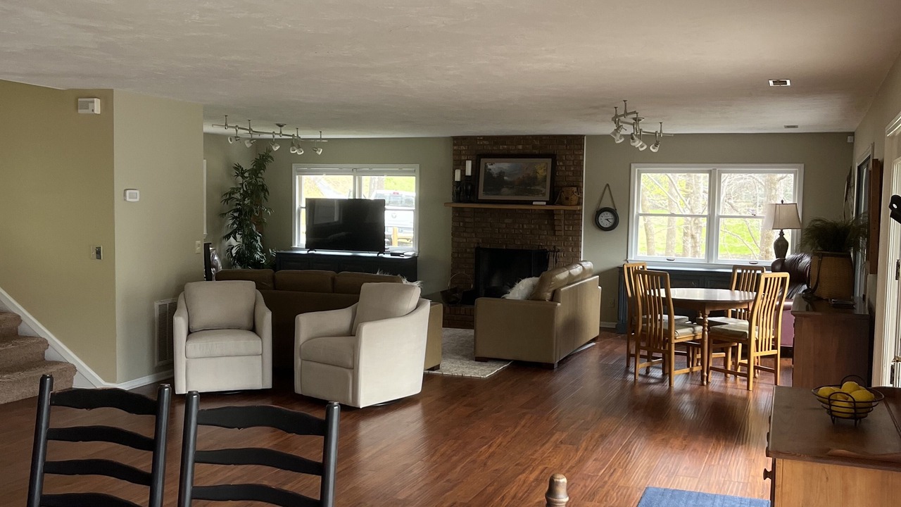 Photo of Livingroom in Sunset Cove