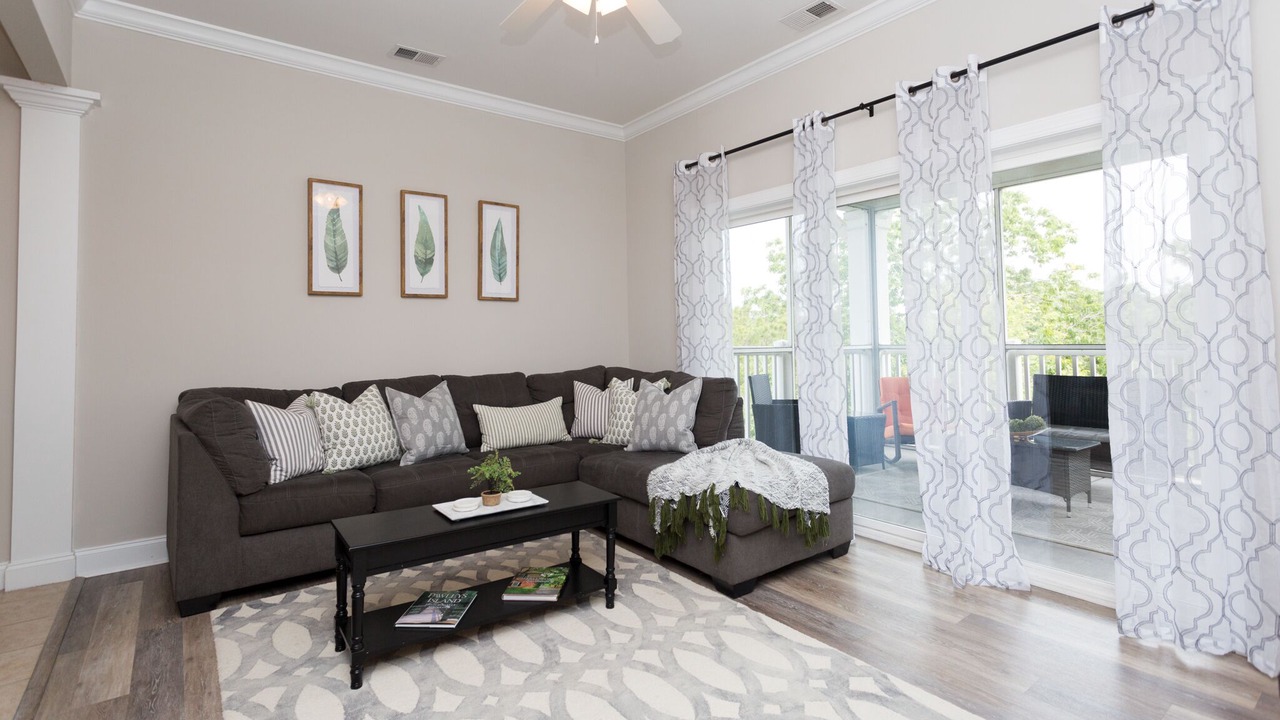 Photo of Livingroom in North Litchfield Beach