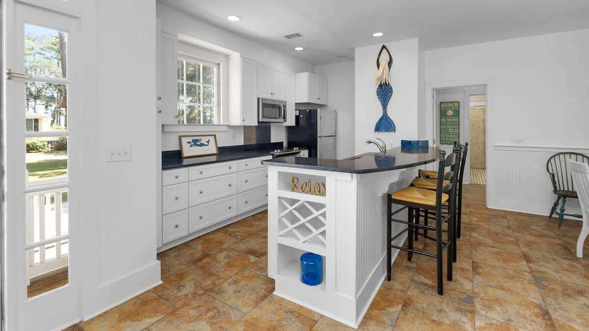 Photo of Kitchen in Melrose on the Beach