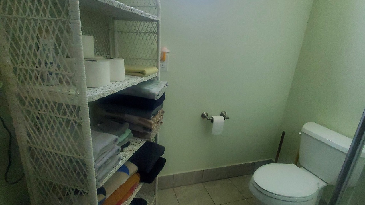 Photo of Bathroom in Peaks