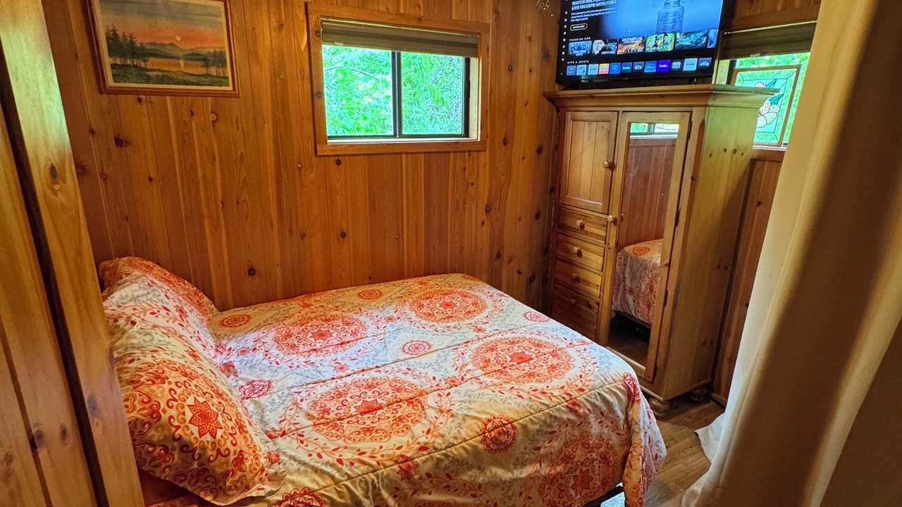 Photo of Bedroom in Nebo