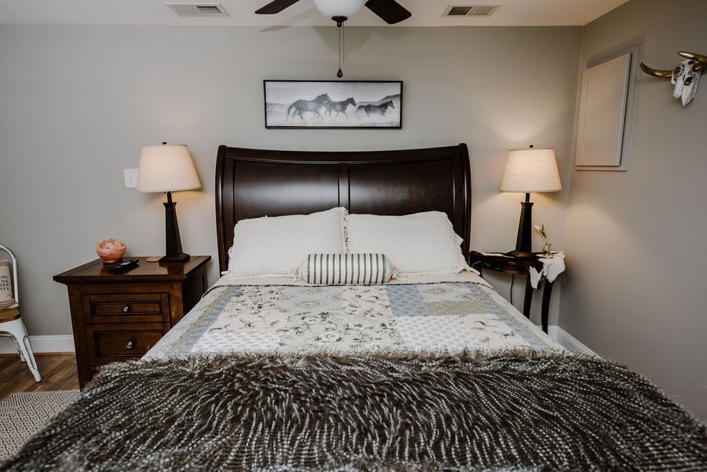 Photo of Bedroom in Mountain Rest