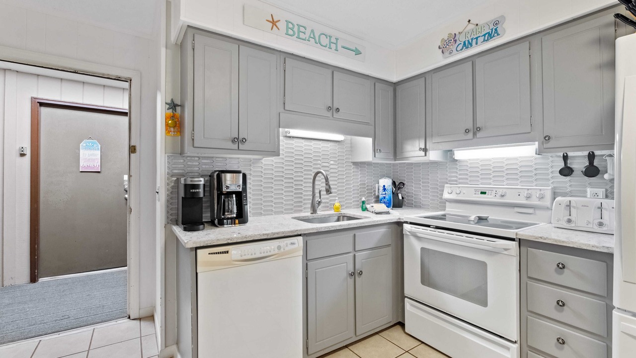 Photo of Kitchen in North Forest Beach