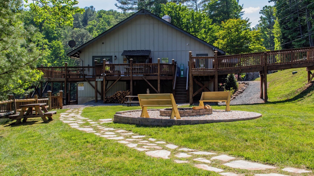 Photo of Others in Deep Gap