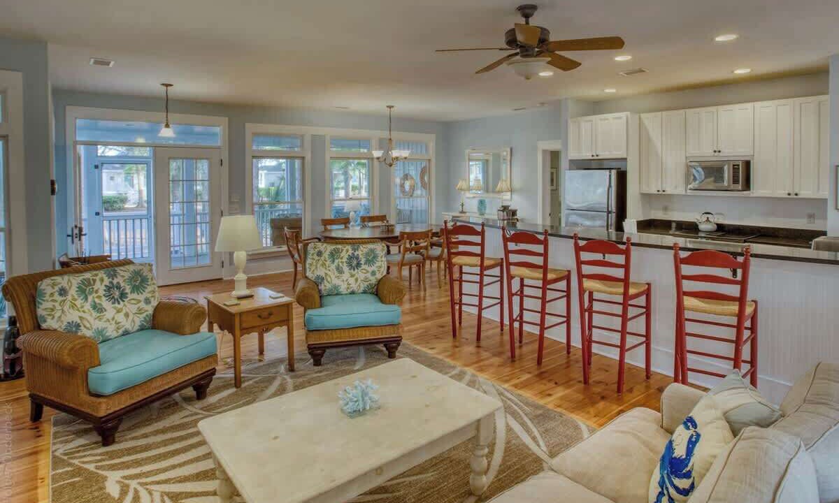 Photo of Livingroom in Melrose on the Beach