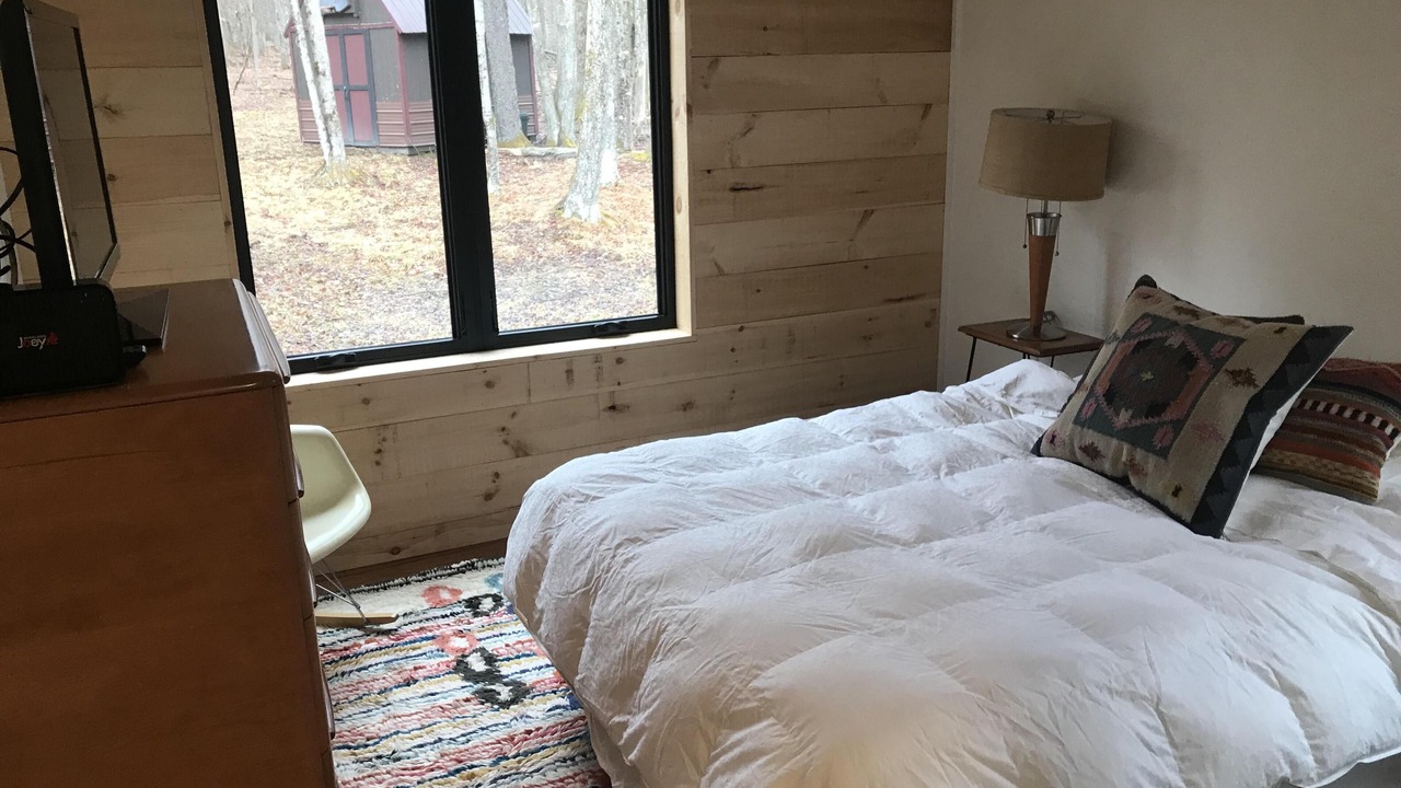 Photo of Bedroom in Timberline