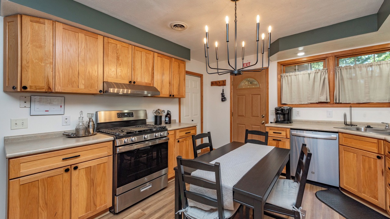 Photo of Kitchen in McHenry