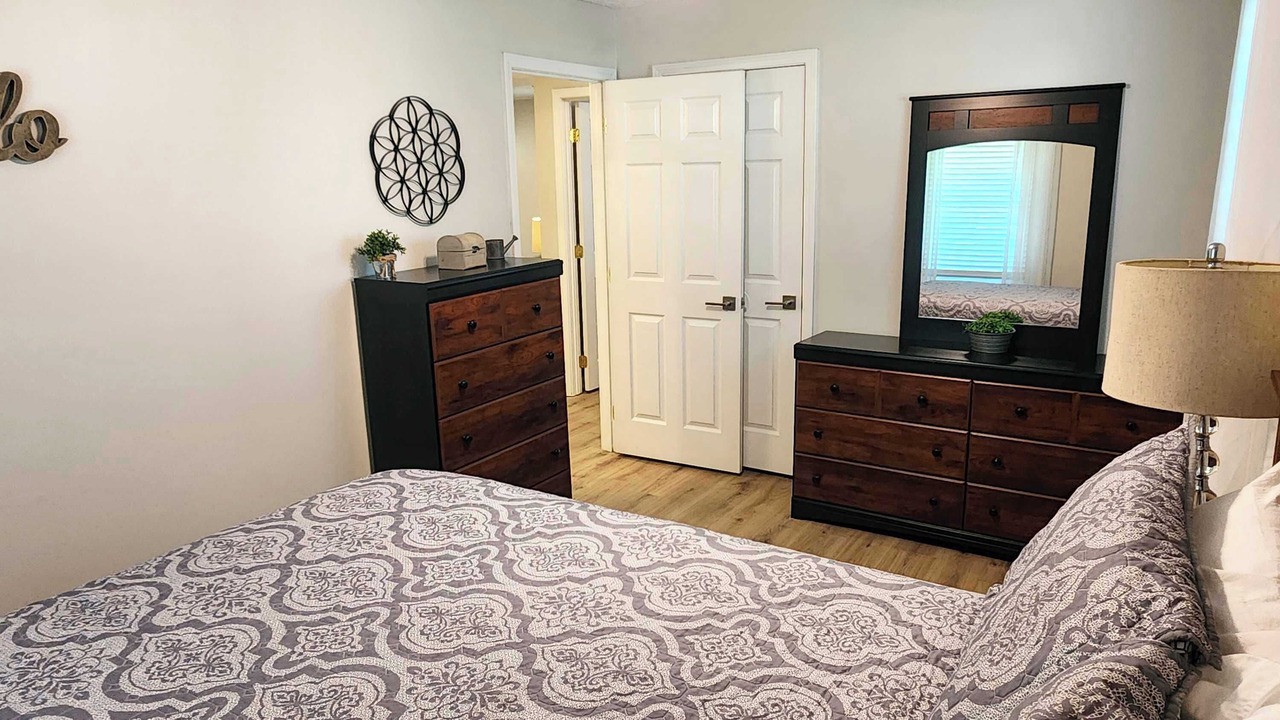 Photo of Bedroom in Jefferson City