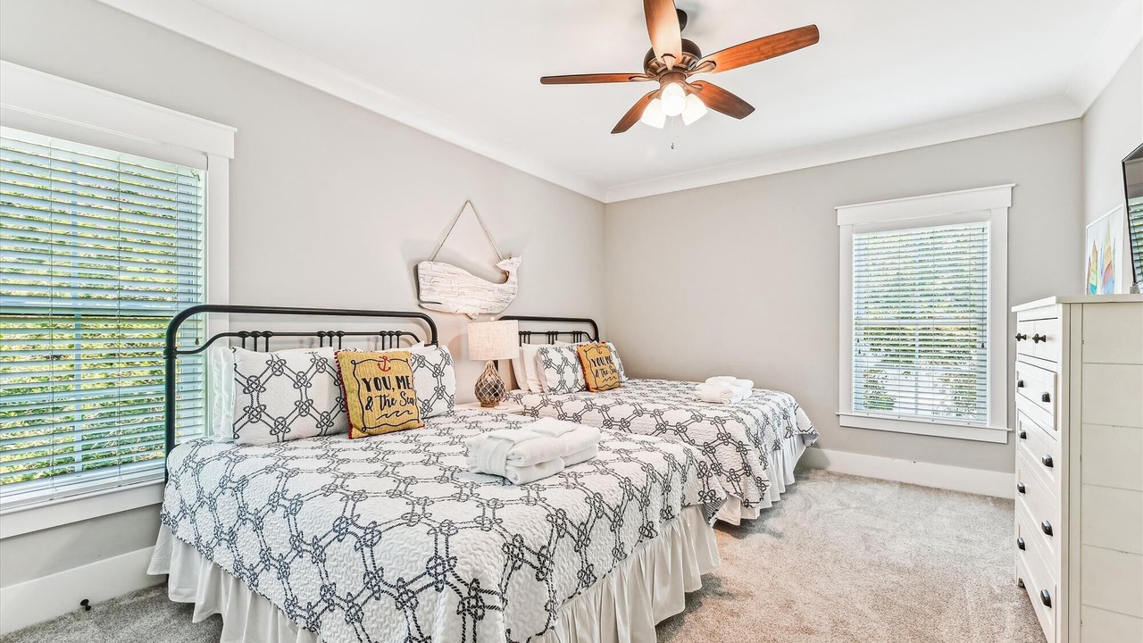 Photo of Bedroom in Folly Field
