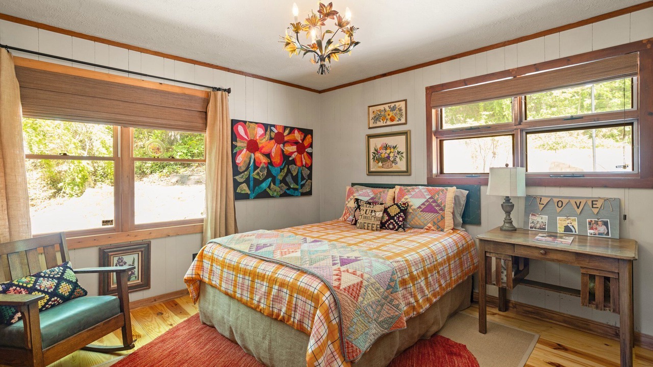 Photo of Bedroom in Sunset Cove