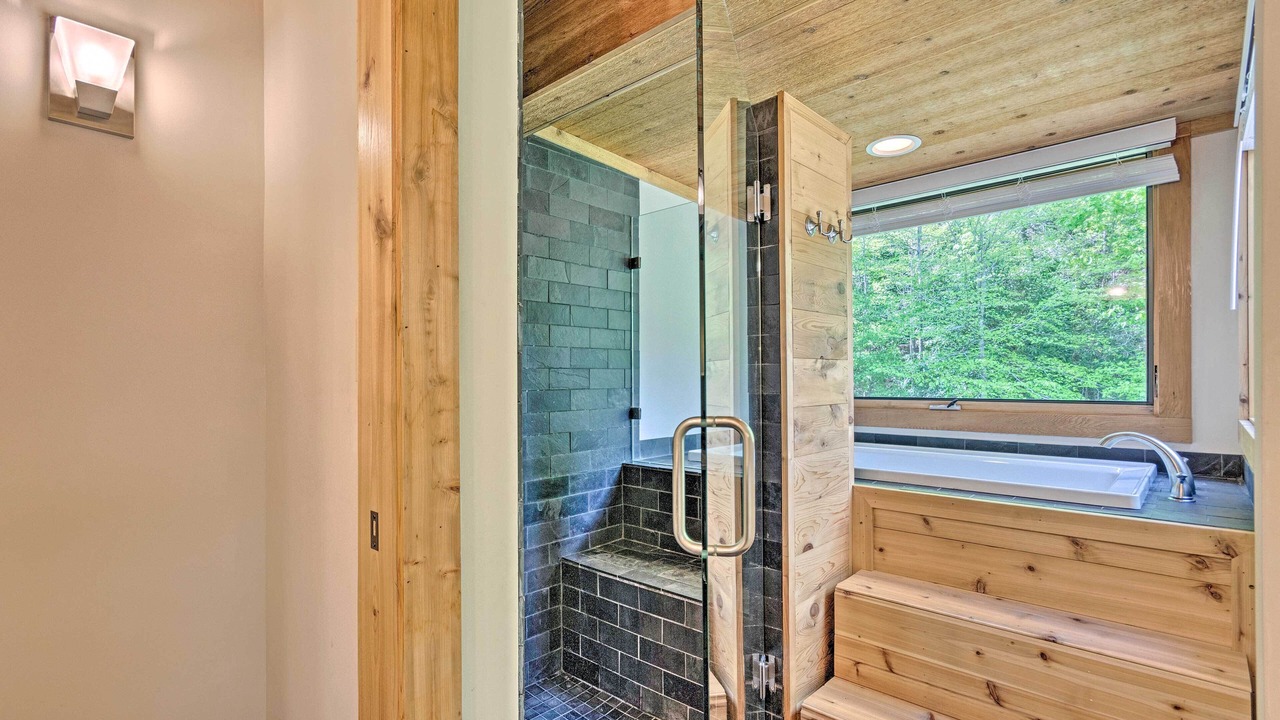 Photo of Bathroom in Weaverville