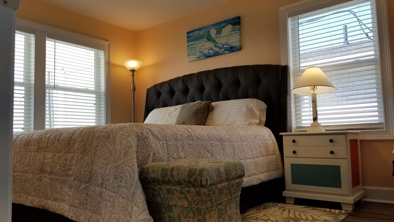 Photo of Bedroom in Topsail Beach