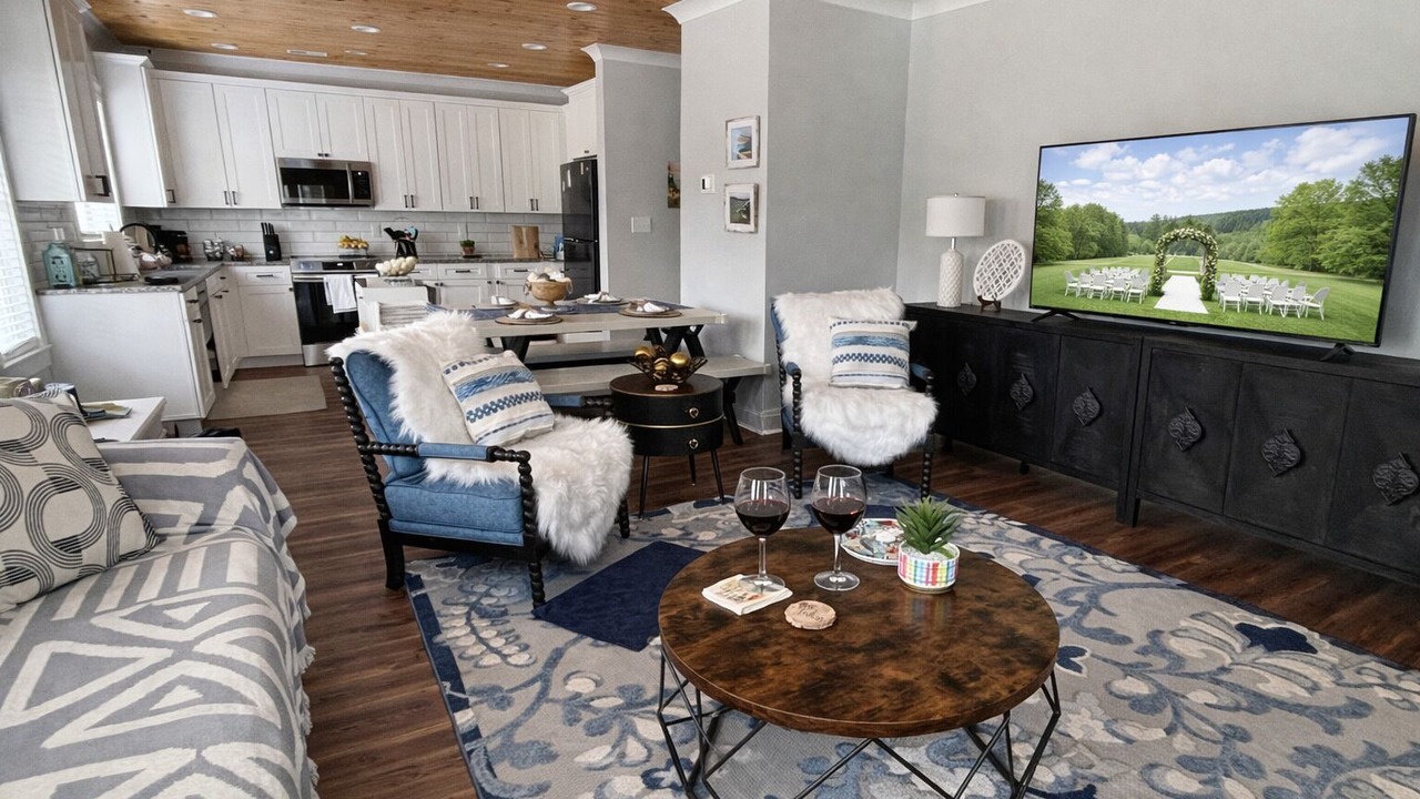 Photo of Livingroom in Stonecrest