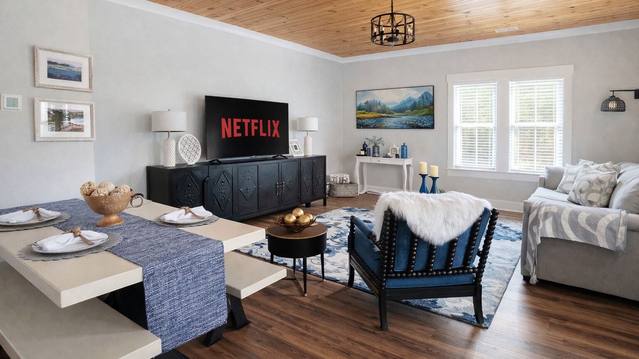 Photo of Livingroom in Stonecrest