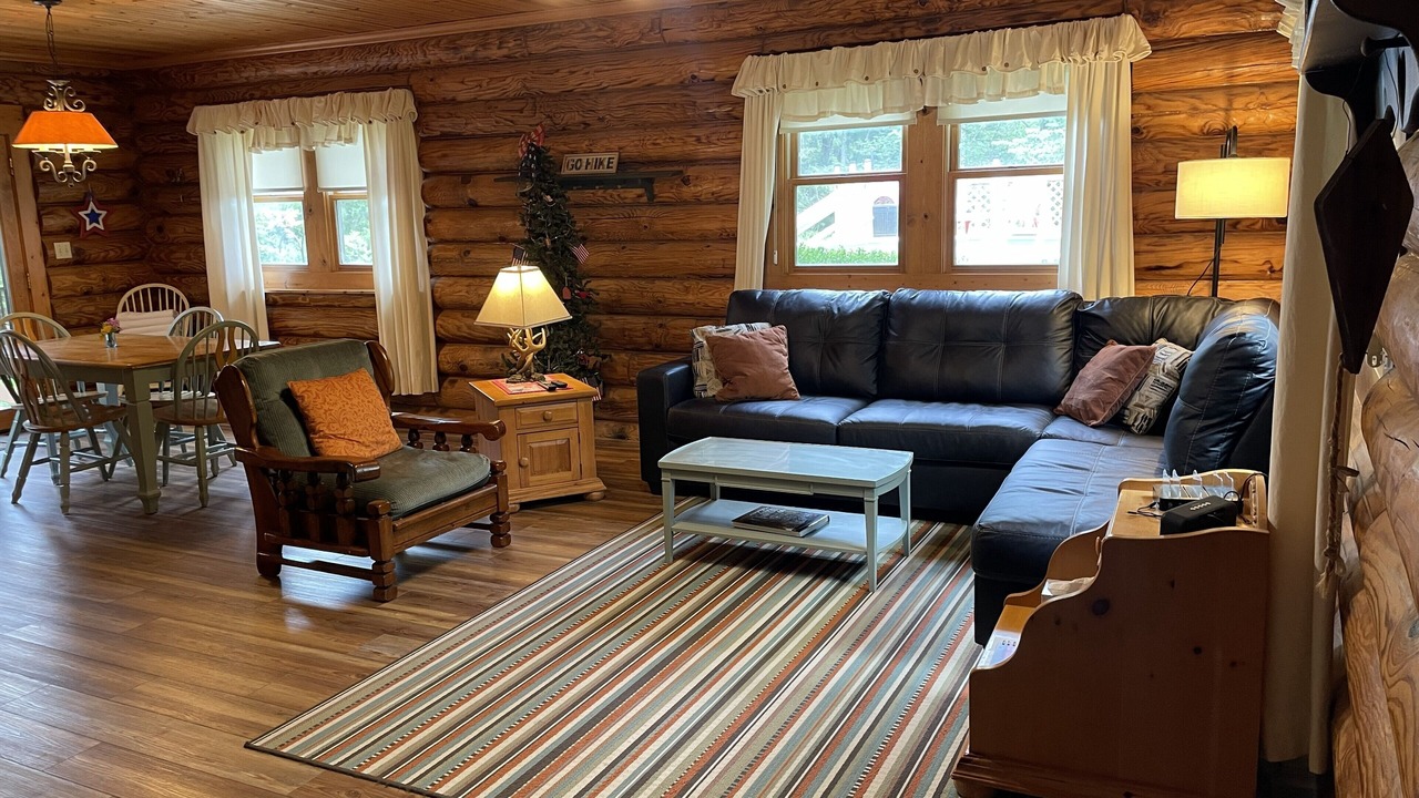 Photo of Livingroom in Gnaw Bone