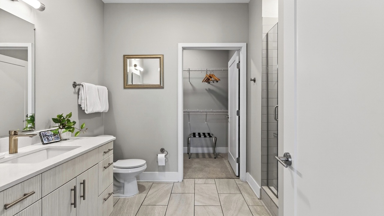Photo of Bathroom in Midtown