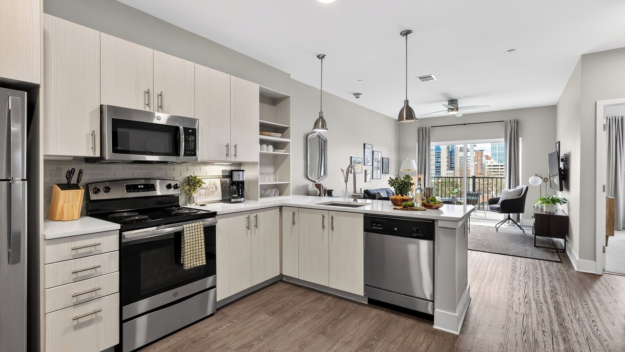 Photo of Kitchen in Hillsboro West End