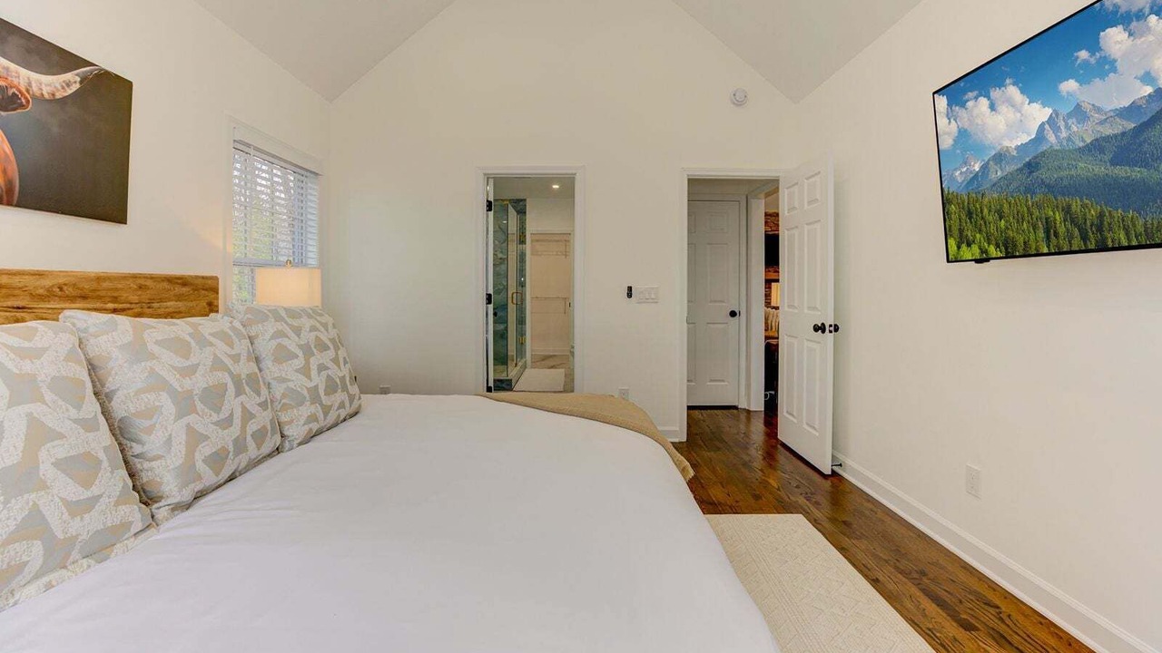 Photo of Bedroom in Jasper