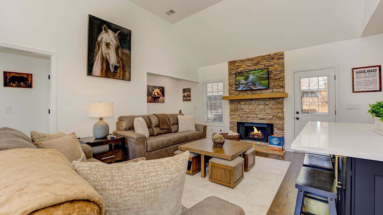 Photo of Livingroom in Jasper