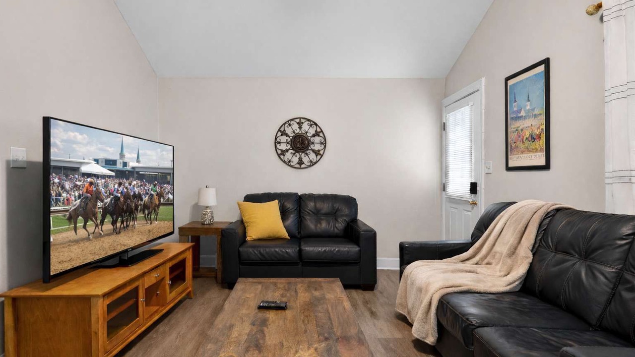 Photo of Bedroom in Belknap