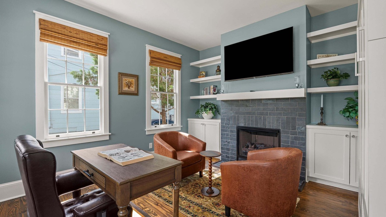 Photo of Livingroom in The Old Commons