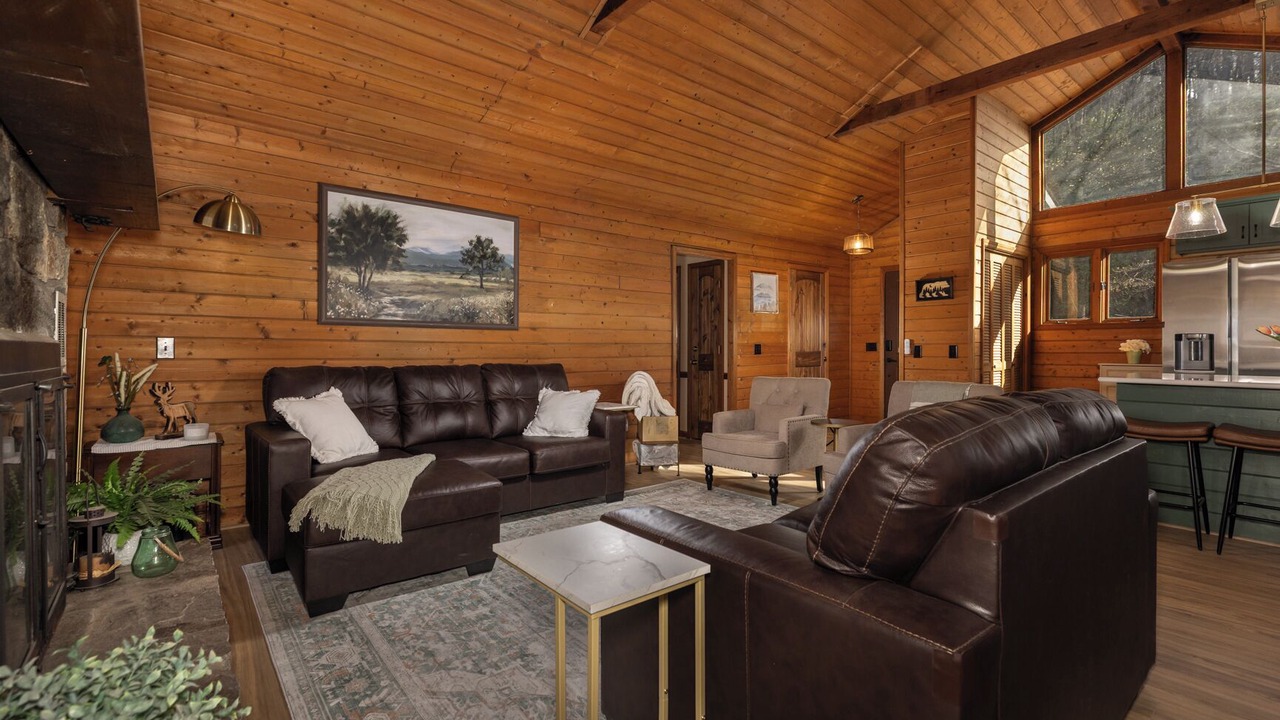 Photo of Livingroom in Deep Gap