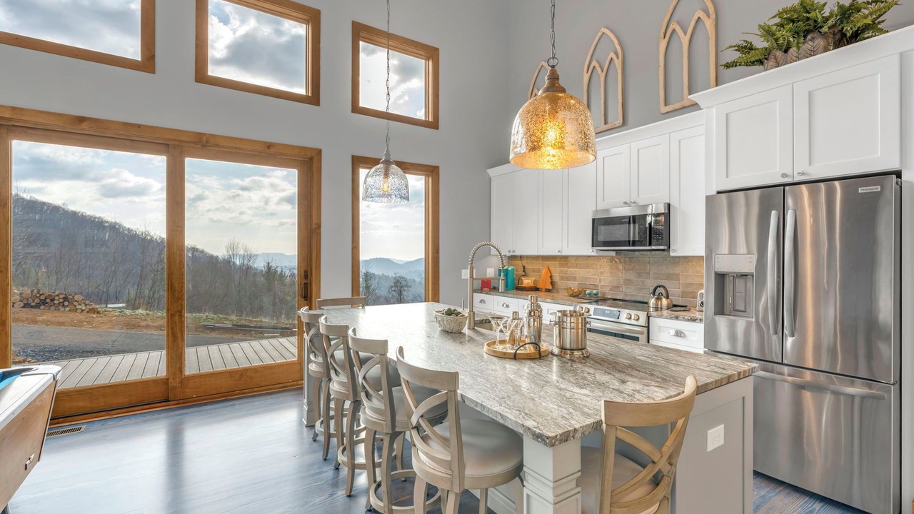 Photo of Kitchen in West Jefferson