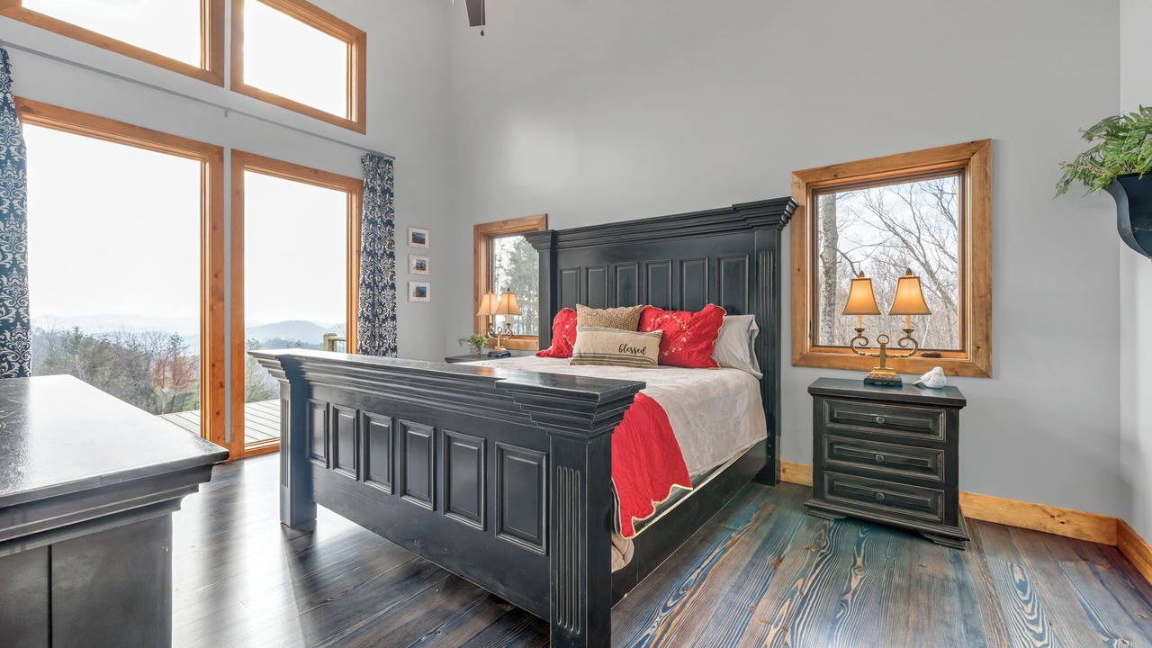 Photo of Bedroom in West Jefferson