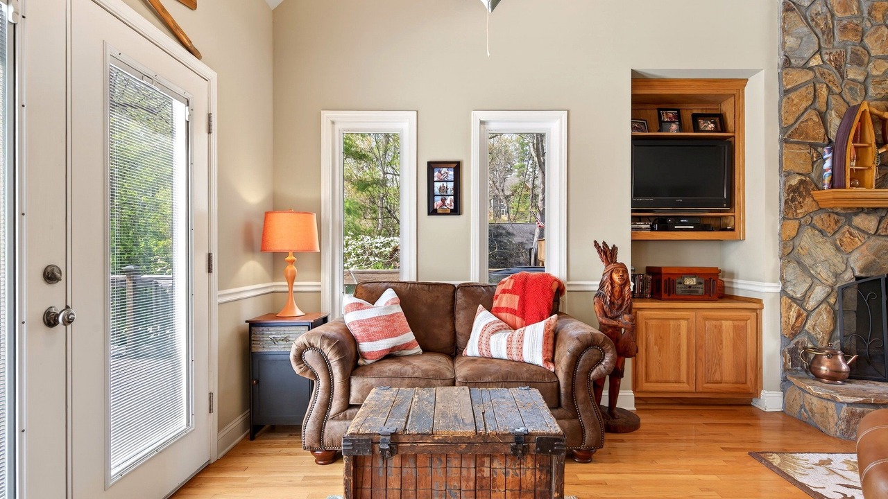Photo of Bedroom in Nebo