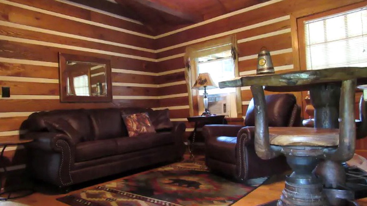 Photo of Livingroom in Laurel Bloomery