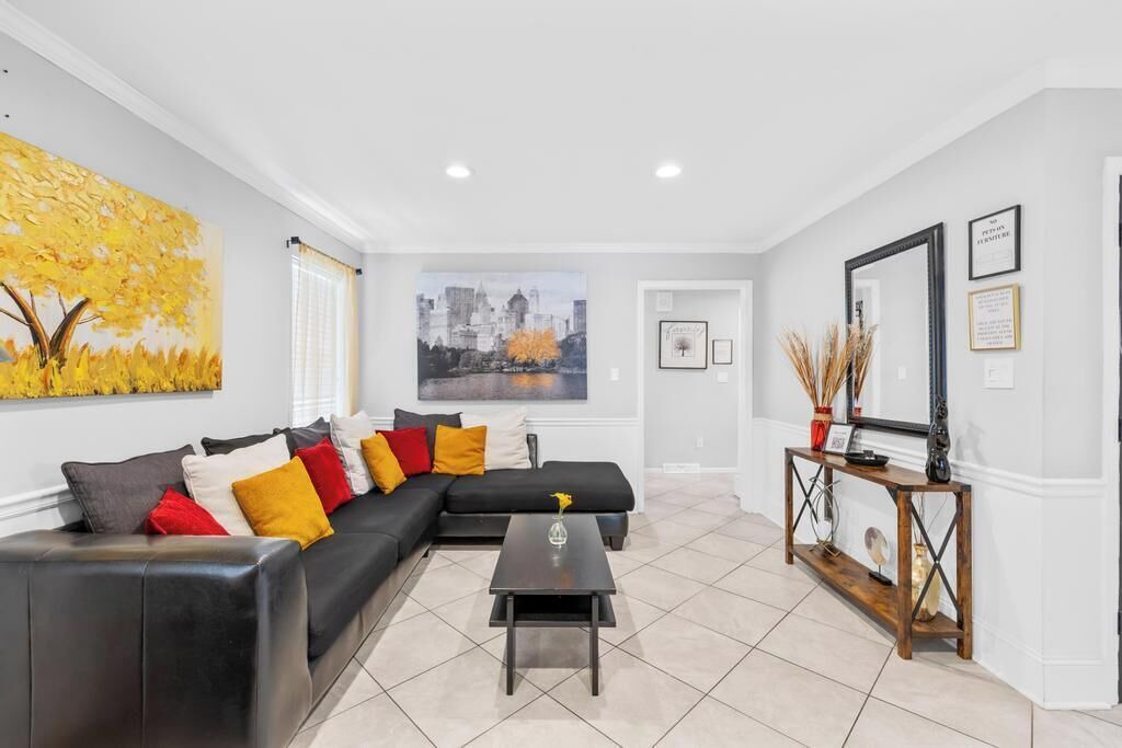 Photo of Livingroom in Charlotte