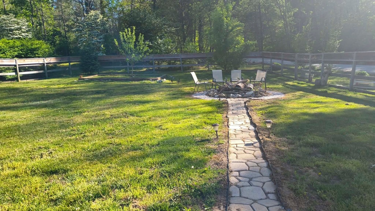 Photo of Outdoor in Hendersonville