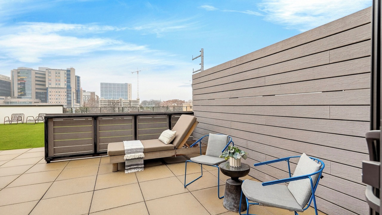 Photo of Patio Balcony in Midtown